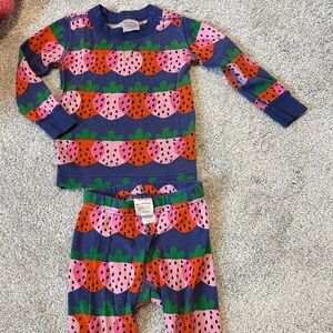 Hanna Andersson Navy and Pink Strawberry Kids Pajamas